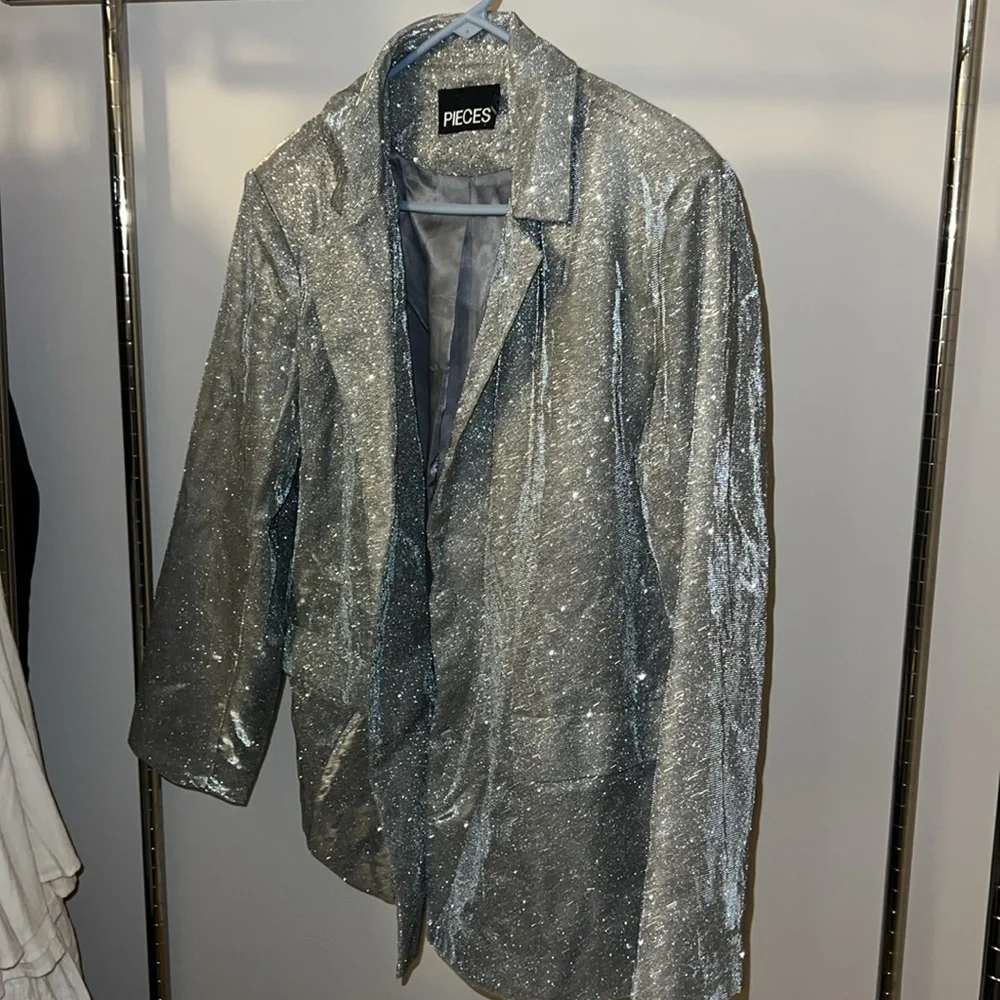 ASOS Sparkling Silver Blazer - Picture 3 of 4